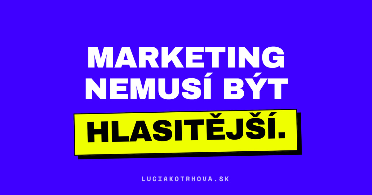 Lucia Kotrhová pracuje u notebooku